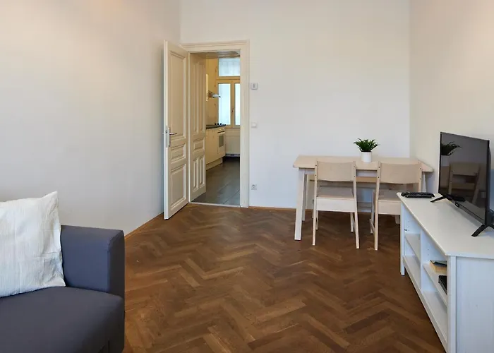 Appartement I Guertel Urban Living - Subway & Next To Center And Akh I