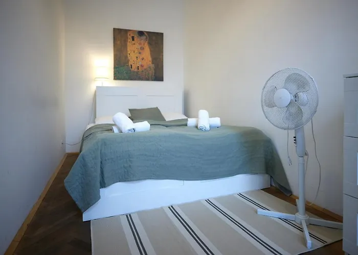 Appartement I Guertel Urban Living - Subway & Next To Center And Akh I Vienne